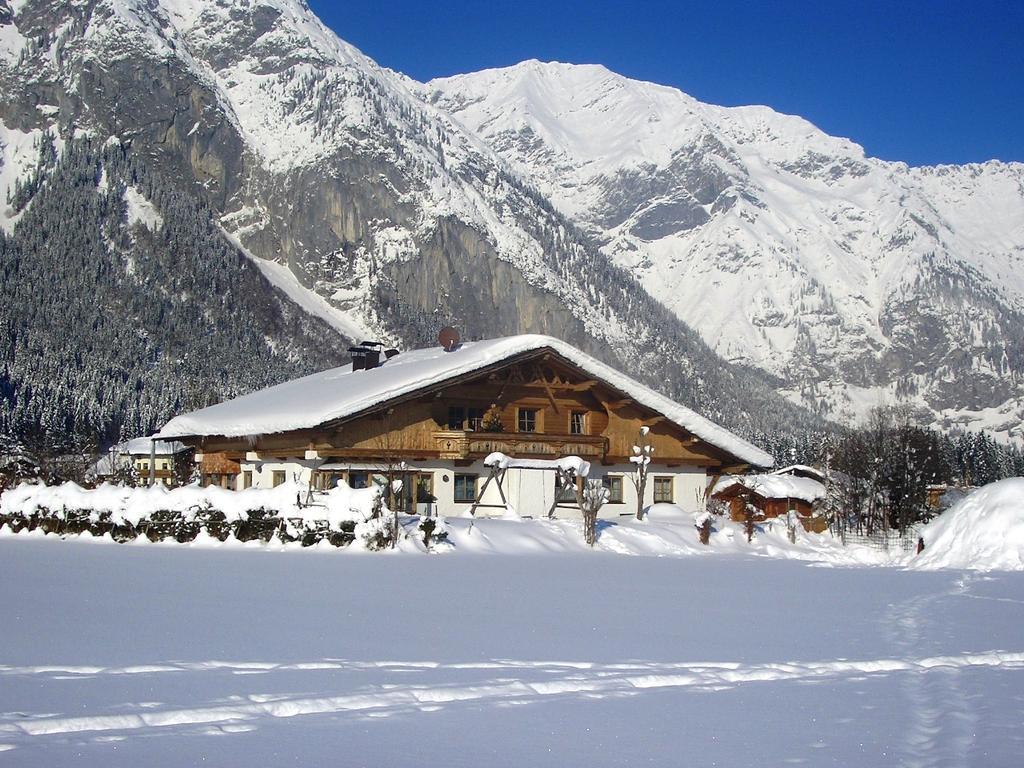 Landhaus Lindl - Ein Ruhiges Platzl Zum Wohlfuehlen Leutasch Exterior photo